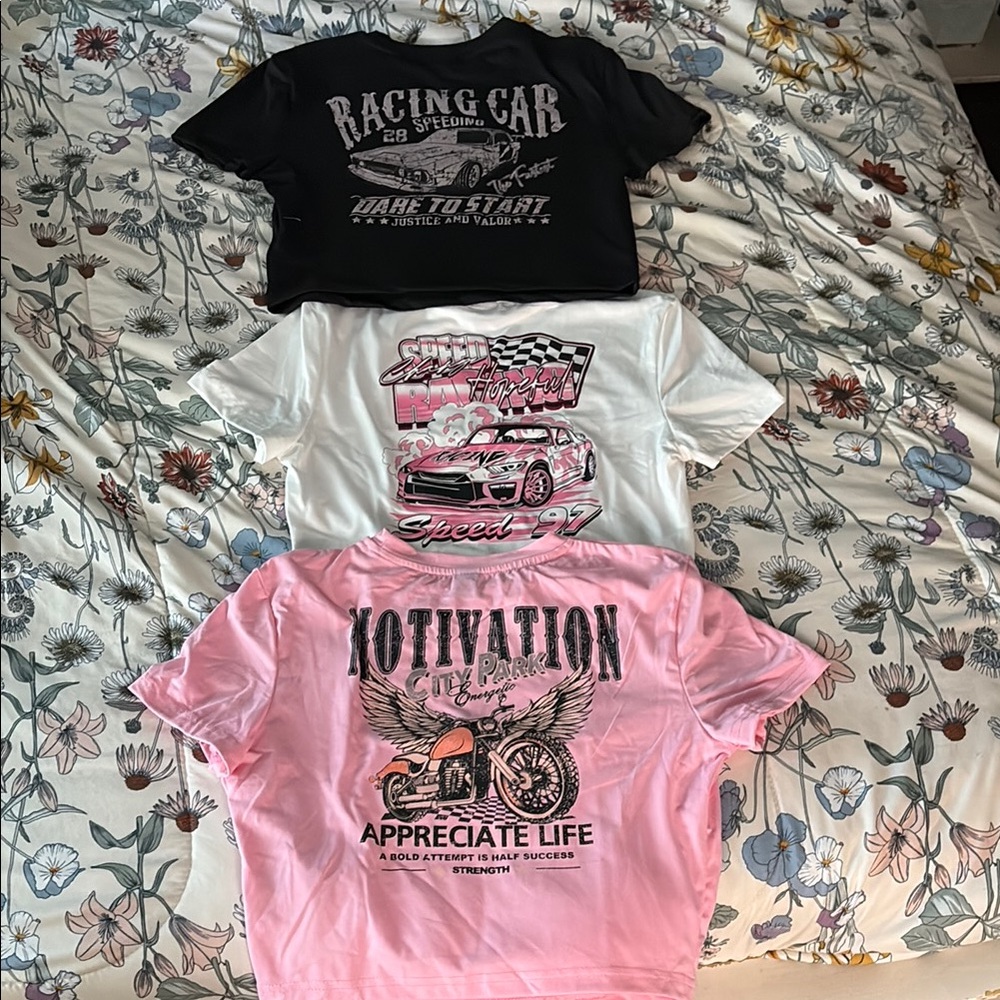 Graphic Tee Set of 3-Juniors Med